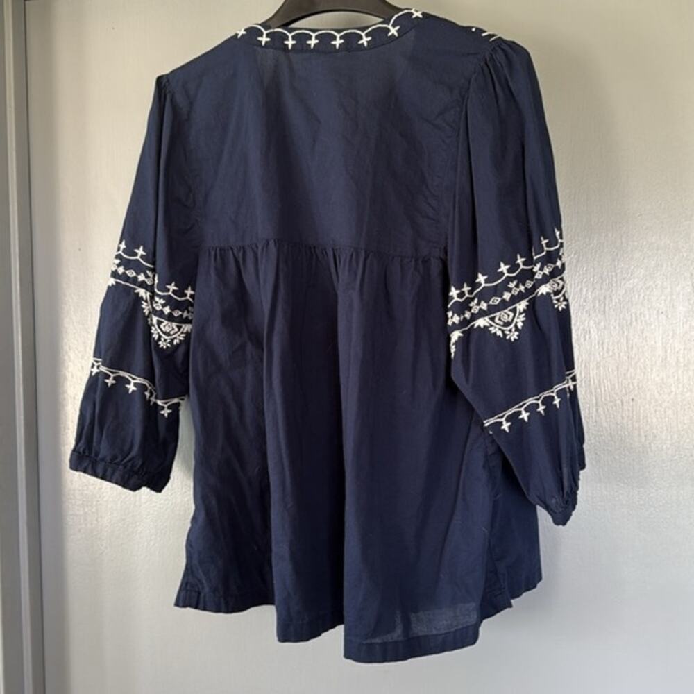 Women's Pullover Top Nautical Navy White Embroidery 3/4 Sleeves sz M Cotton - Picture 2 of 5